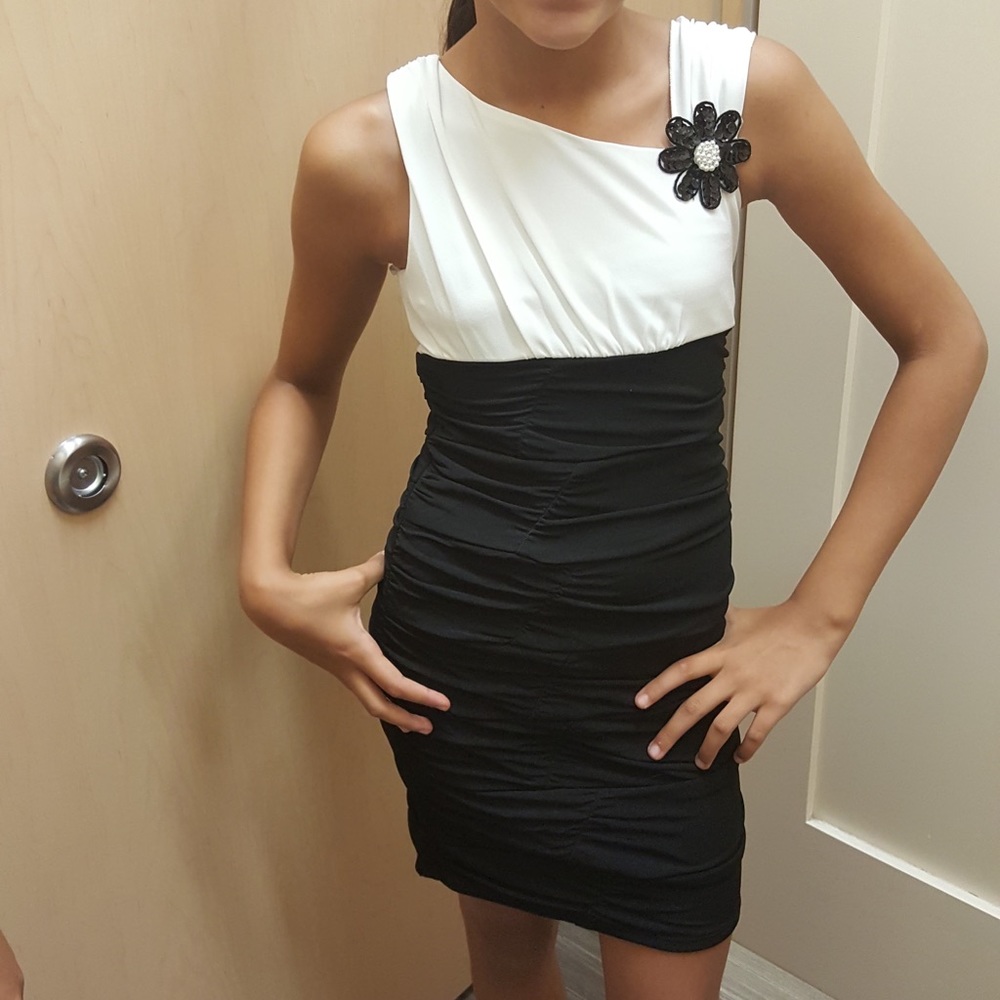 Amy Byers youth dress